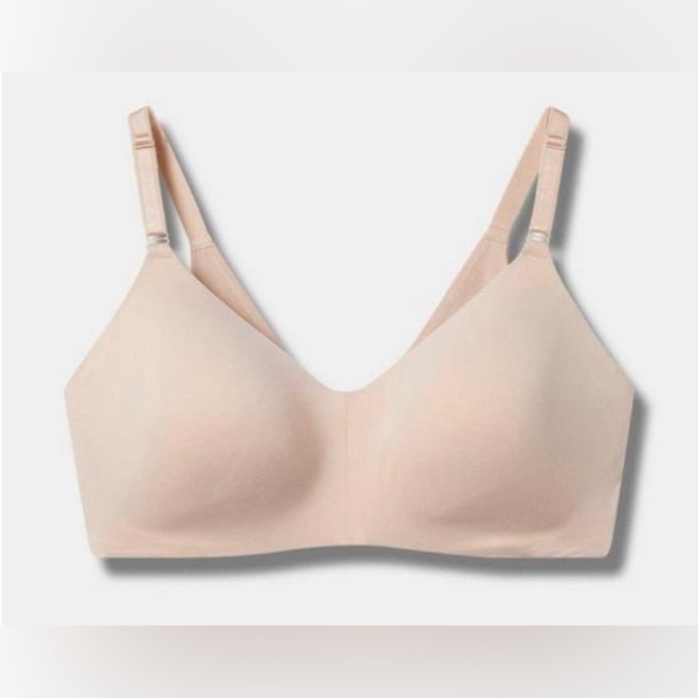 #265 - NWT Torrid Beige T-shirt 360 Smoothing, Full Coverage Balconette Bra, 38H